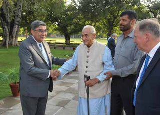 Mr. Iftikhar H. Shirazi (AC'79)  Syed Babar Ali (AC'43) and  Mr.Thomson (College Principal)