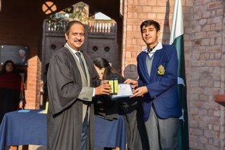 Prep Urdu and Mathematics Quiz Commutation Prizes in Morning Assembly