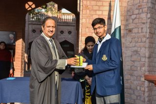 Prep Urdu and Mathematics Quiz Commutation Prizes in Morning Assembly