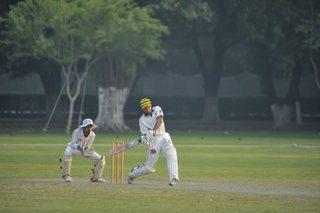 Punjab College narrow victory over Ist XI. 186 for 5 defeated 9 for 173. 30 Over Match played on MCG.