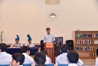 Inter House English Debating (M 1)