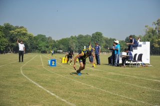 Aitchison Convincing Winner in Athletics Against Lawrence College