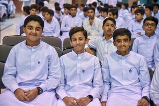 All Boarders Enjoy Welcome Dinner