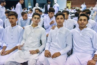 All Boarders Enjoy Welcome Dinner