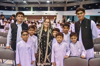All Boarders Enjoy Welcome Dinner