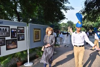 Aitchison honours Shamim Khan at Memorial Service