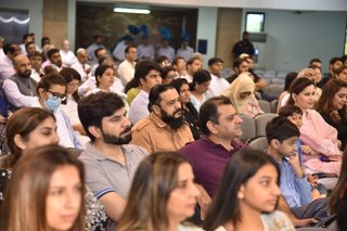 Aitchison honours Shamim Khan at Memorial Service