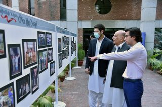 Aitchison honours Shamim Khan at Memorial Service