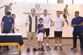 Aitchison Issues Participation Certificates for Summer Sports Camp