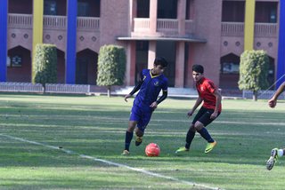 Ist Soccer Draws with Fame Academy