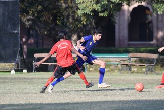 Ist Soccer Draws with Fame Academy
