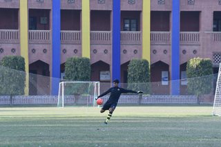Ist Soccer Draws with Fame Academy