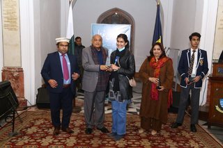Aitchison holds Bazm-e-Sukhan for the prosperity of our National Language
