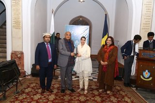 Aitchison holds Bazm-e-Sukhan for the prosperity of our National Language