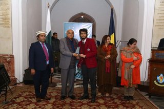 Aitchison holds Bazm-e-Sukhan for the prosperity of our National Language