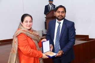 Aitchison holds Bazm-e-Sukhan for the prosperity of our National Language