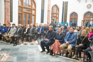 Aitchison Hosts Foreign Diplomats from 52 Nations