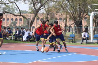 Aitchison Basketballers Triumph over Daanish School in Tight Match