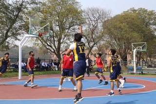 Aitchison Basketballers Triumph over Daanish School in Tight Match