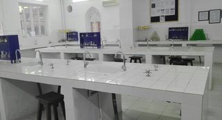 Science chemistry and biology laboratories in the Tiwana Building