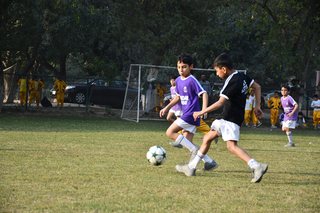 JUNIOR SCHOOL FOOTBALLERS