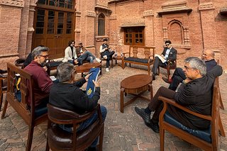 old-boys-return-home_jutics-mansoor-ali-shah-get-together-at-the-mandir