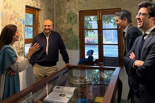 Campus tour with Justice Shah