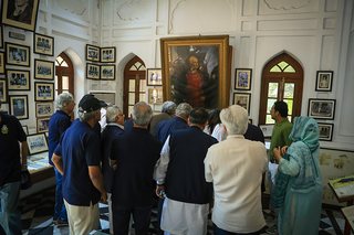 The Class of 1975 returns to Aitchison 50 years later