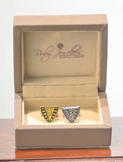 Cufflinks