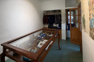 Souvenir Shop 1
