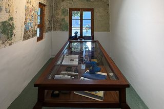 Souvenir Shop 3