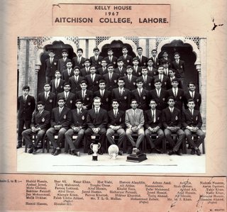 1967 - Kelly House in 1967. (L to R): Shahid Husain, Sher Ali, Nasar Khan, Hur Riahi, Haroon Alauddin, Adnan Asad, Asif Zia, Nadeem Naseem, Arshad Javed, Tariq Mahmood, Tengku Omar, Ali Abbas, Naeemuddin, Shah Zaman, Aasim Durrani, Mehr Ghilani, Farooq Lakhani, Altaf Husain, Khalid Toru, Zafar Mahmood, Arshad Ali, Tahir Khan, Bakhtiar Pataudi, Abid Ibrar, Javed Hassan, Sheharyar Pataudi, Javed Hamid, Abid Husain, Nadir Khan, Jan Mohammad, Alamgir Khan, Parvez Khattak. Iftikhar Khurshid, Tariq Ahmad, Ali Sibtain, Manzoor Husain, Malik Iftikhar, Falah Uddin Abbasi (Prefect), Mr. T. L. G. Mullan, Mohammad Zubair (Prefect), Mr. M. S. Khan, Shamim Ahmed (Prefect), Hamid Hassan, Shaukat Ali.